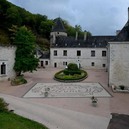 Chateau La Fleunie - Hotel Et Restaurant Tulle Kültér fotó