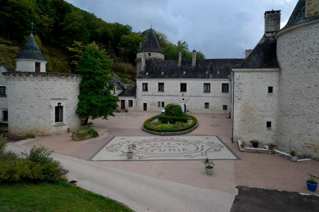 Chateau La Fleunie - Hotel Et Restaurant Tulle Kültér fotó